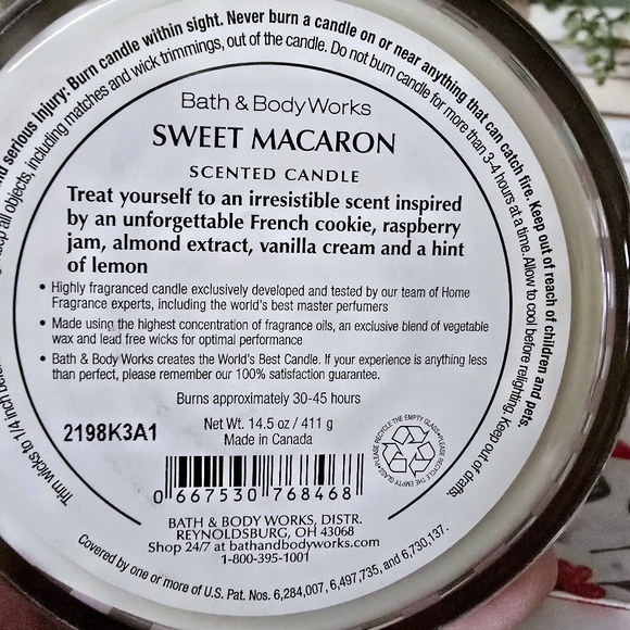 Bath & Body Works Sweet Macaron Candle with Silver Lid - Picture 3 of 3